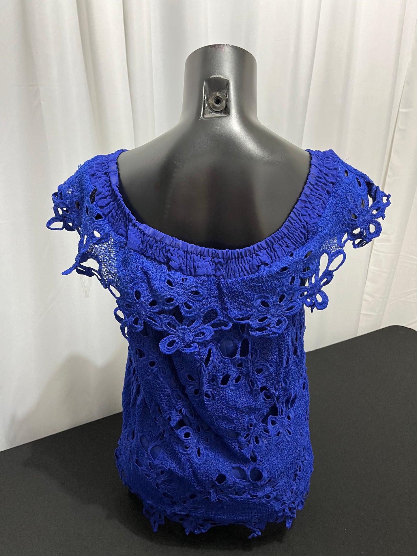 Royal Blue Lace Sleeveless Top