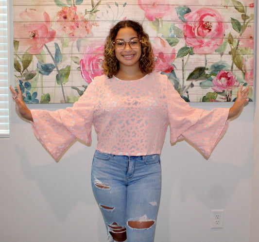 Fancy Peach Flare Top