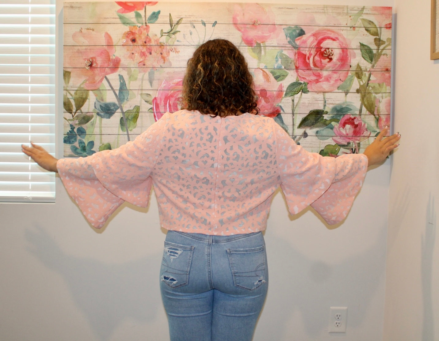 Fancy Peach Flare Top