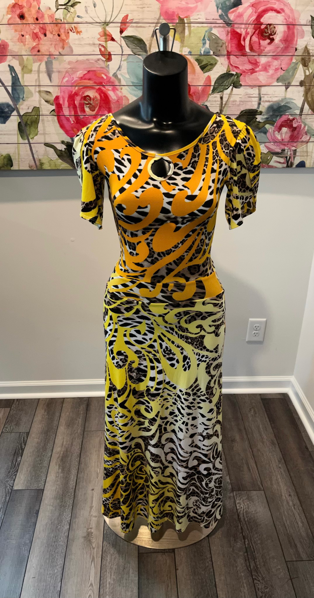 Groovy Yellow Fitted Dress